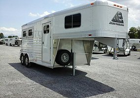 2020 Elite Horse Trailer in Harmony, North Carolina